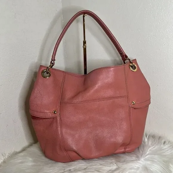 💯Authentic Burberry Tote Leather Handbag🍀 - Picture 4 of 16
